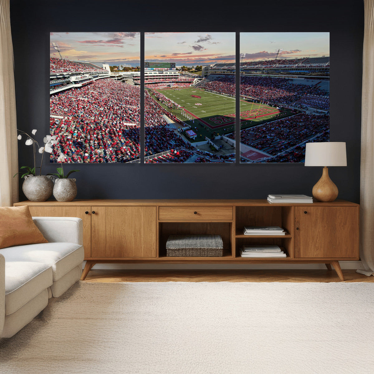 Donald W. Reynolds Razorback Stadium Wall Art Canvas Print –