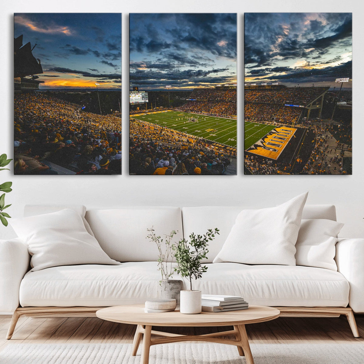 University of Wyoming Cowboys Football Team Print - Laramie