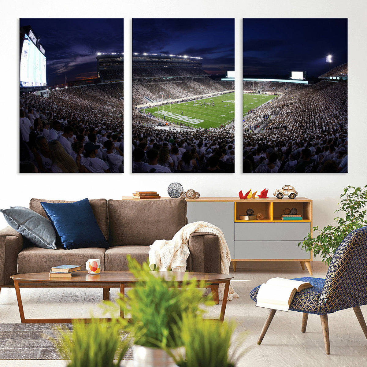 Michigan State Spartans Canvas, Framed Football Team Print -