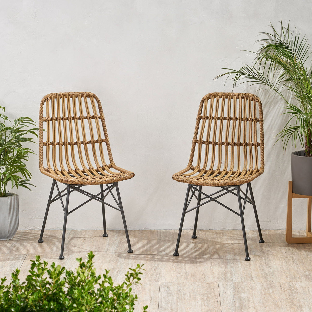 Sawtelle Outdoor Wicker Armless Chair