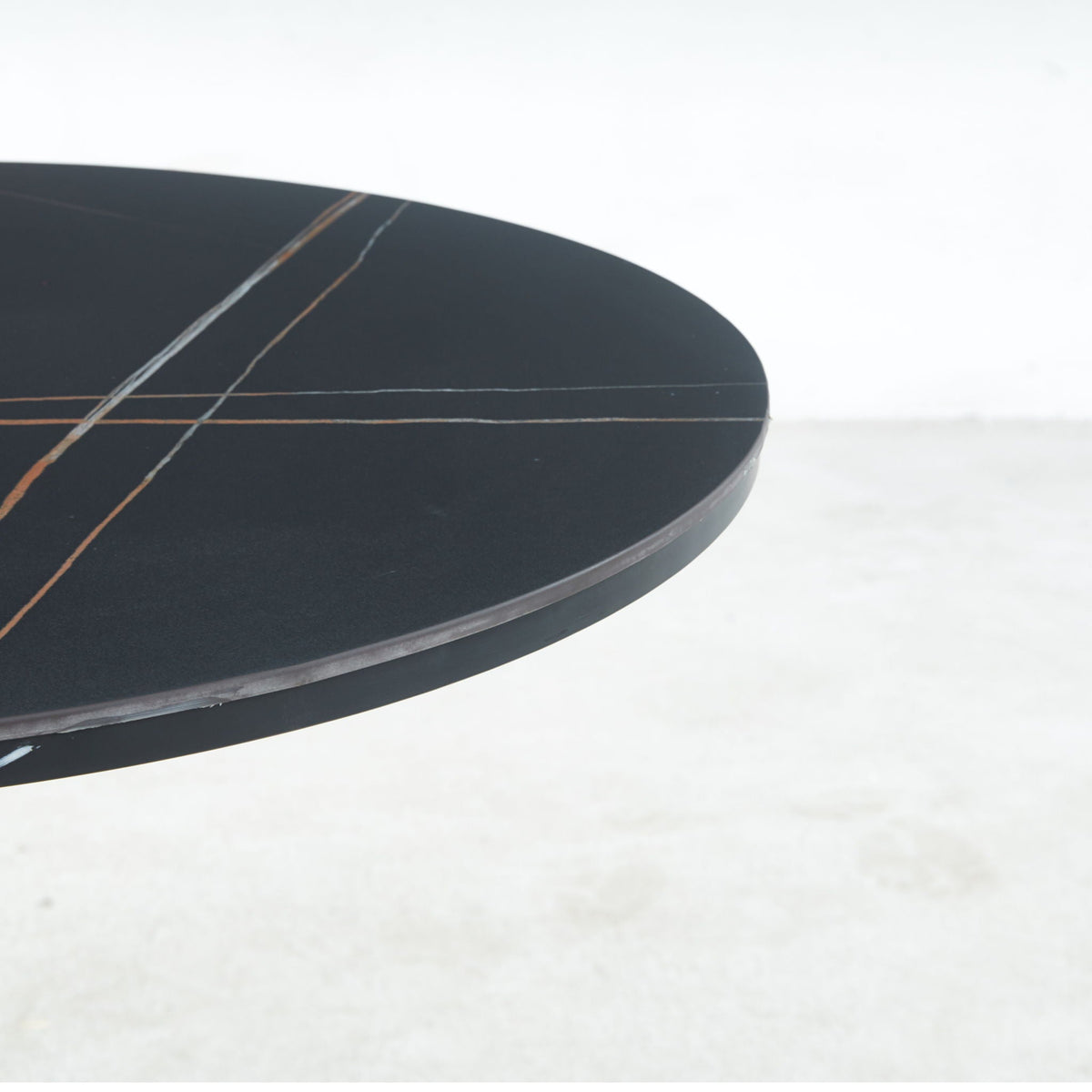 Mid-Century Tulip Dining Table with Round Top and Pedestal Base - Multiple Colors