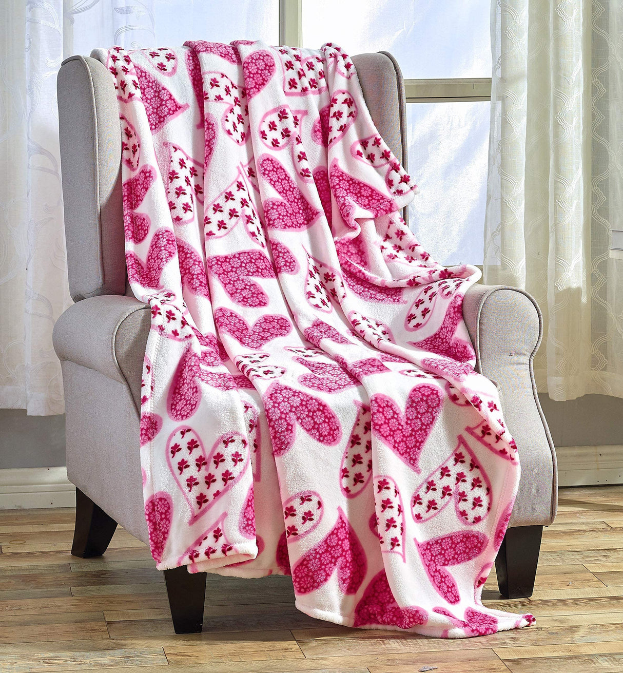 Decor&More Amor Eterno Be Mine Love Collection Valentine's Day Heart Ultra Plush Throw Blanket (50" x 60") -