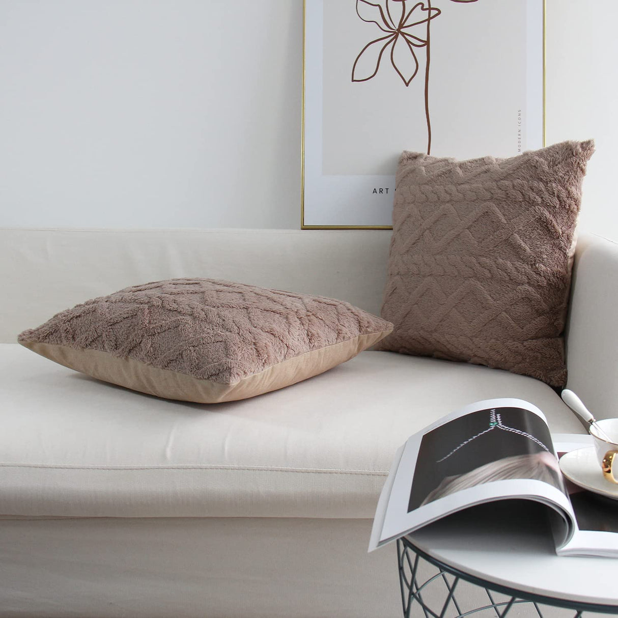 Throw pillow SUPER SOFT 3D Geometric PATTERN Fur Pack of 2 throw pillows 18"x18" set of 2