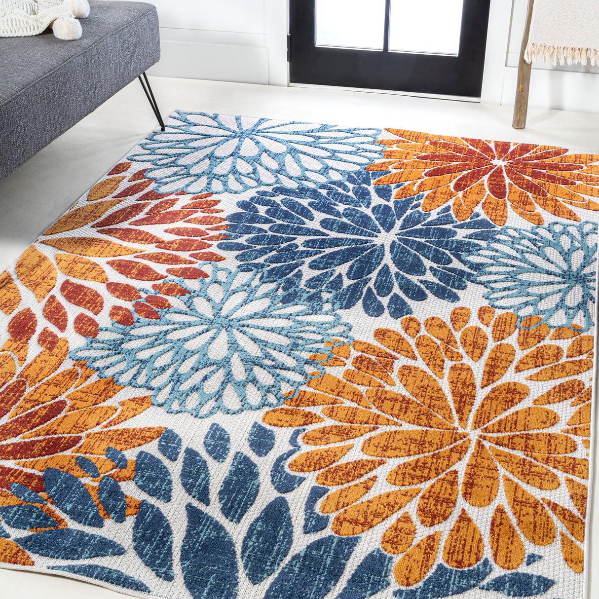 Crisantemo-Floral-High-Low-Indoor/Outdoor-Area-Rug-Area-Rugs