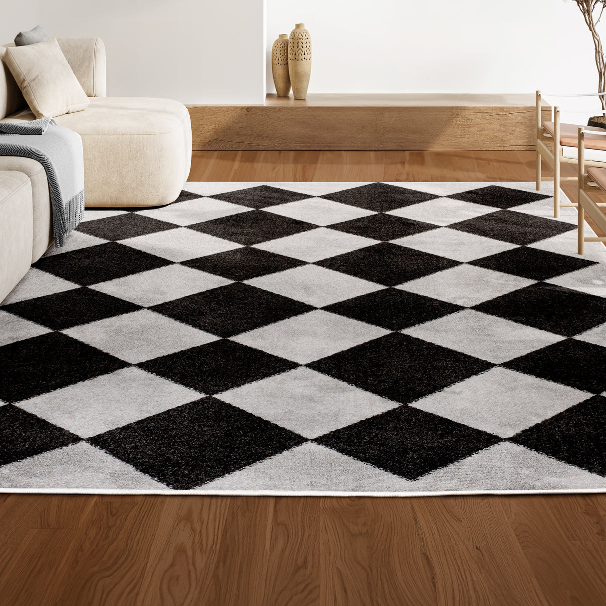 Draper-Classic-Geometric-Diamond-Pattern-Area-Rug-Area-Rugs