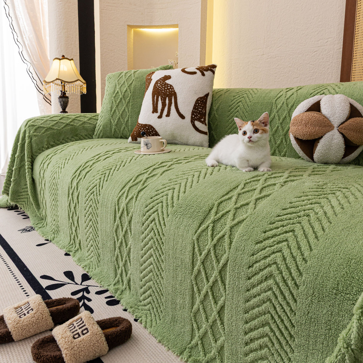 Plush Sherpa Fleece Sofa Cover with 3D Cable Knit Texture, Soft Cozy Throw Blanket