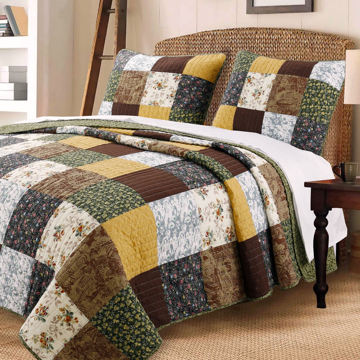 Huitt Country Farmhouse Vintage Floral Patchwork Window Valance