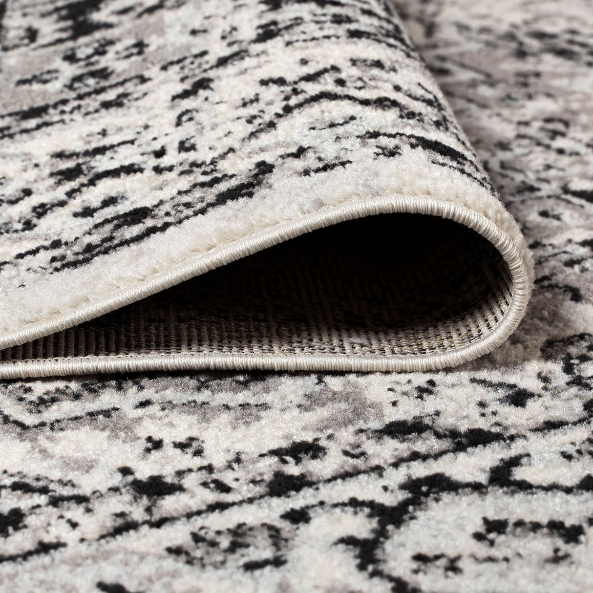Inigo Cottage Medallion Runner Rug