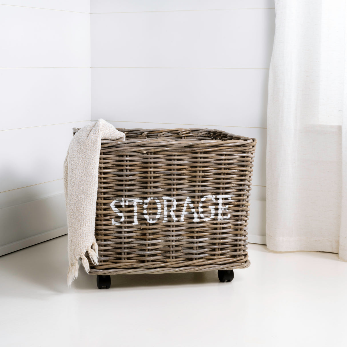 Yael TORAGE" Rattan Basket with Wheels and Handles