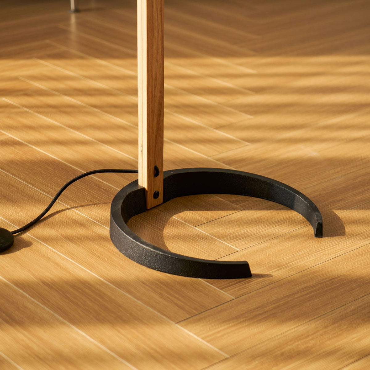 Arbora | Arc Floor Lamp with Beech Wood and Pleated Shade | Plug In Lamp for Living Room