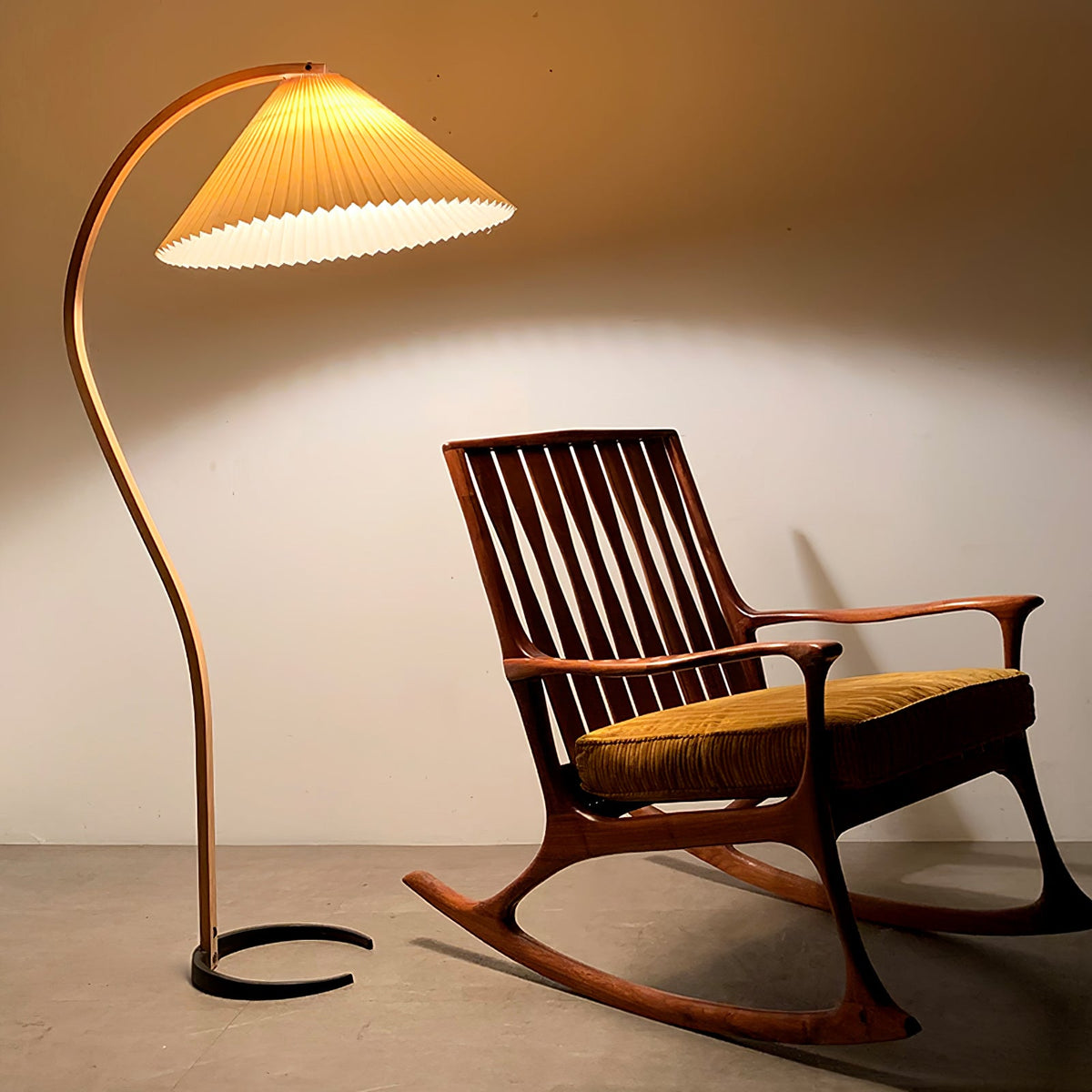 Arbora | Arc Floor Lamp with Beech Wood and Pleated Shade | Plug In Lamp for Living Room