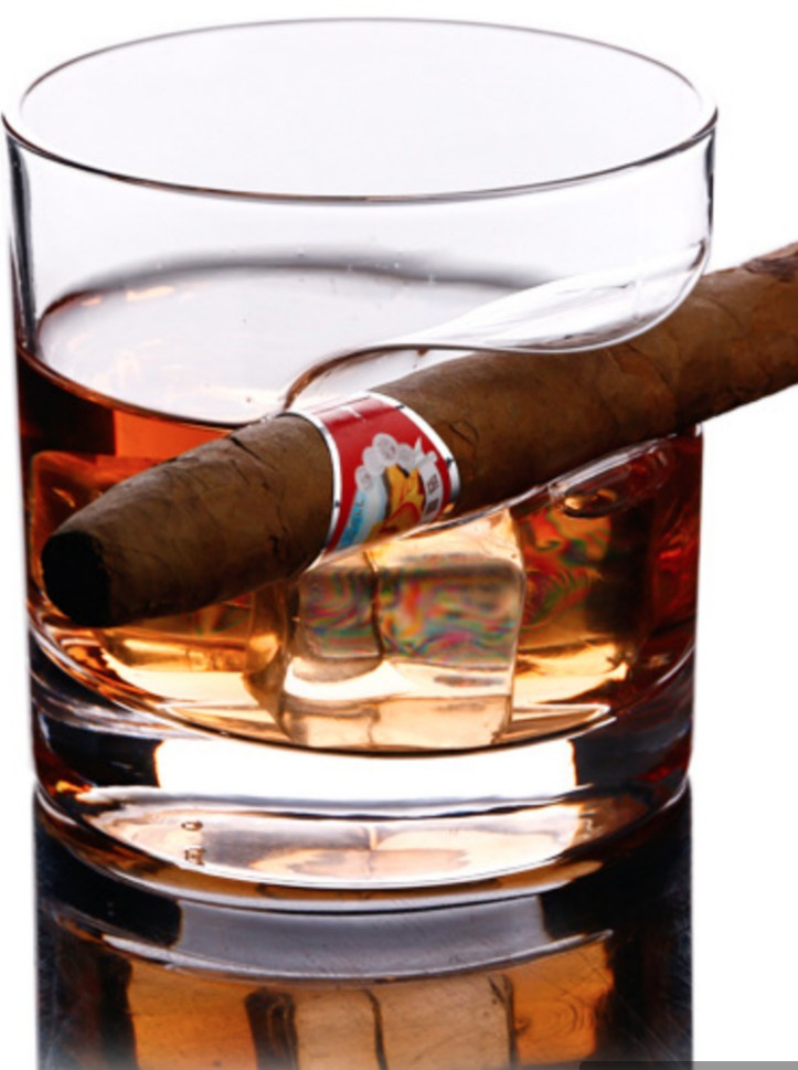 2-Pack Whiskey Glass with Built-in Cigar Rest and Cigar Cutter