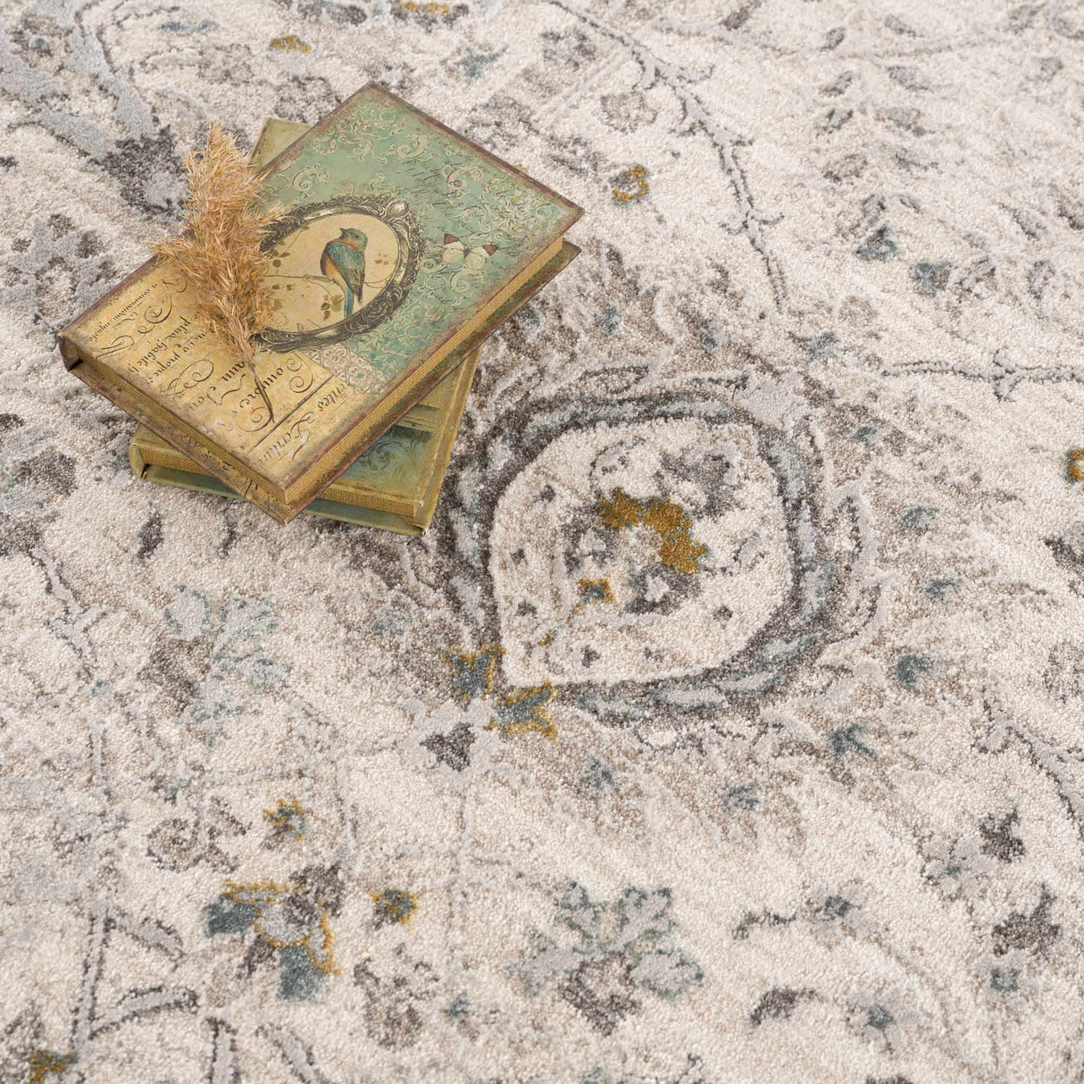 Gauge Cream & Gray Blue Rug with Fringes