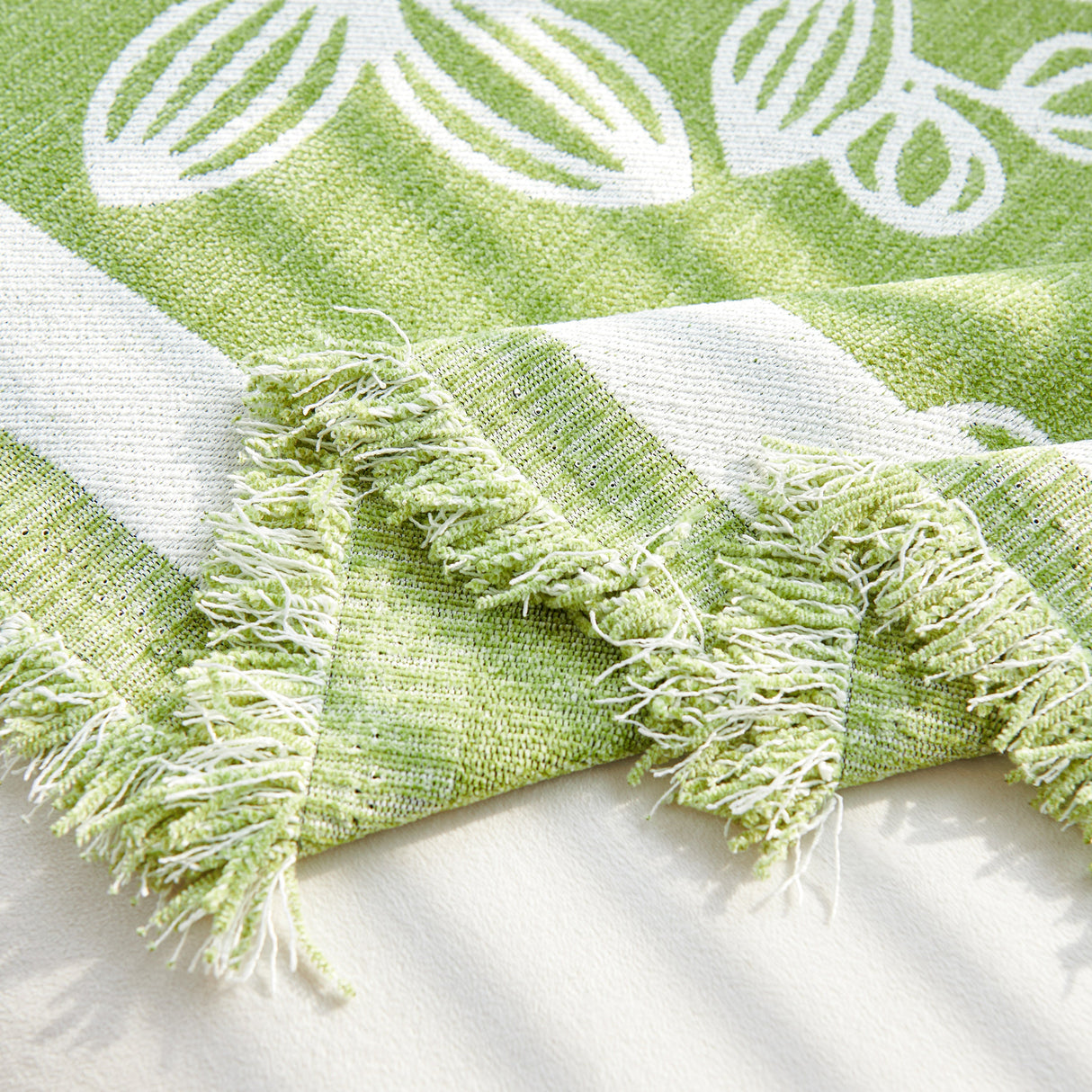 Floral Symphony Couch Throw Cover with Tassel, Chenille Sofa Cover with Leafy Melodies for Sectional