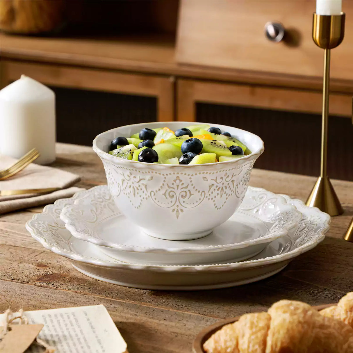 Giselle 16 Piece Dinnerware Set