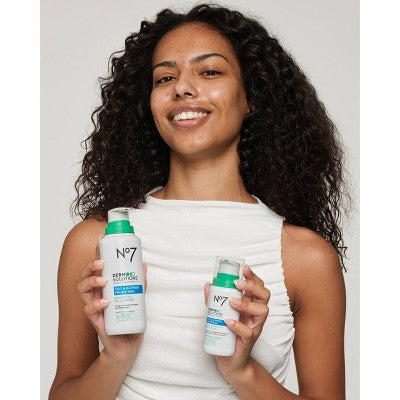 No7 Derm Solutions Daily Lightweight Moisturiser 3oz Imperfect Container