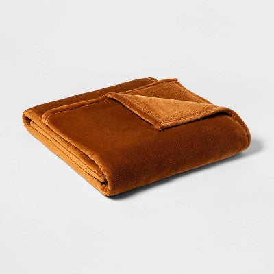Threshold Microplush Bed Blanket Super-Soft Fits Standard Sizes Machine Washable