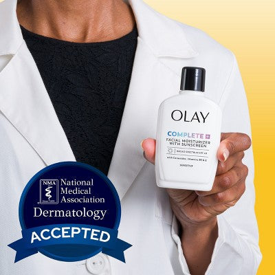 Olay Complete Plus Face Lotion with Sunscreen SPF 40 6 fl oz - Imperfect Box