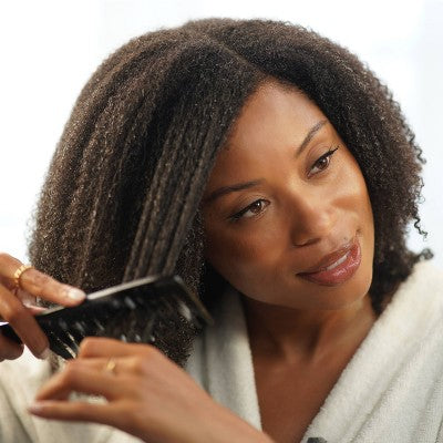 African Pride Moisture Miracle Aloe and Coconut Water Detangle and Condition Pre-Shampoo 12 fl oz