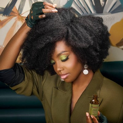 Mielle Organics Rosemary Mint Scalp & Strengthening Hair Oil 2 fl oz