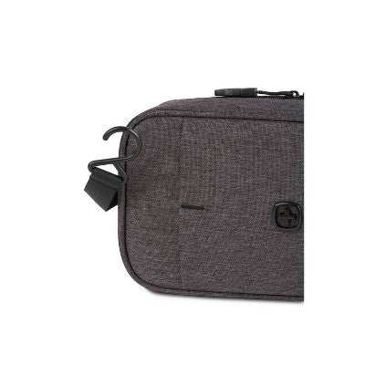 SWISSGEAR Convertible Handle Hanging Dopp Bag - New