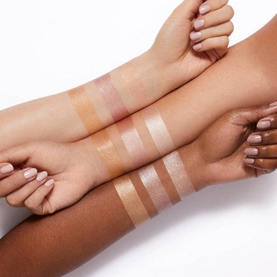 e.l.f. Halo Glow Highlighter Beauty Wand Champagne Campaign 0.33 fl oz
