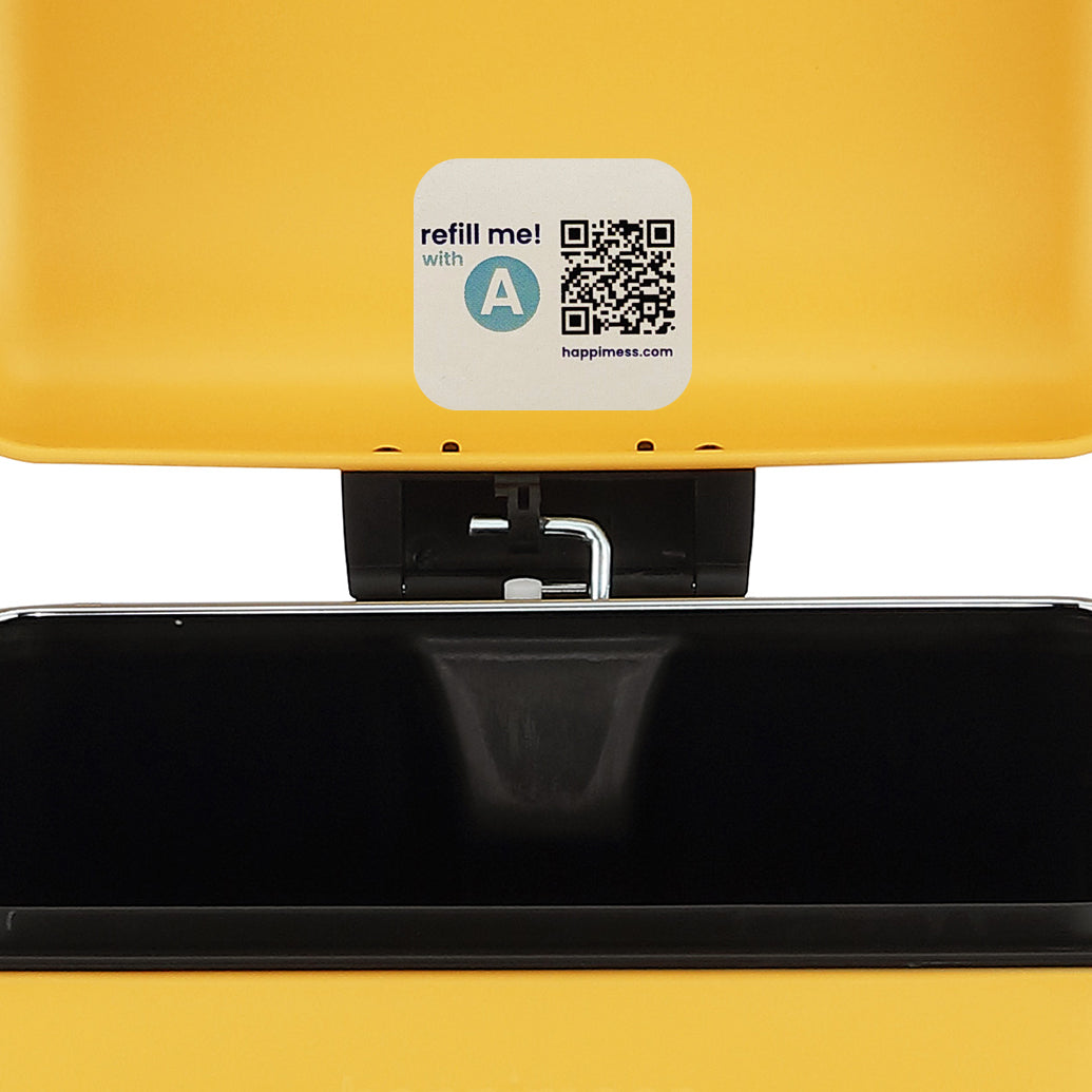 Betty Retro Step-Open Trash Can