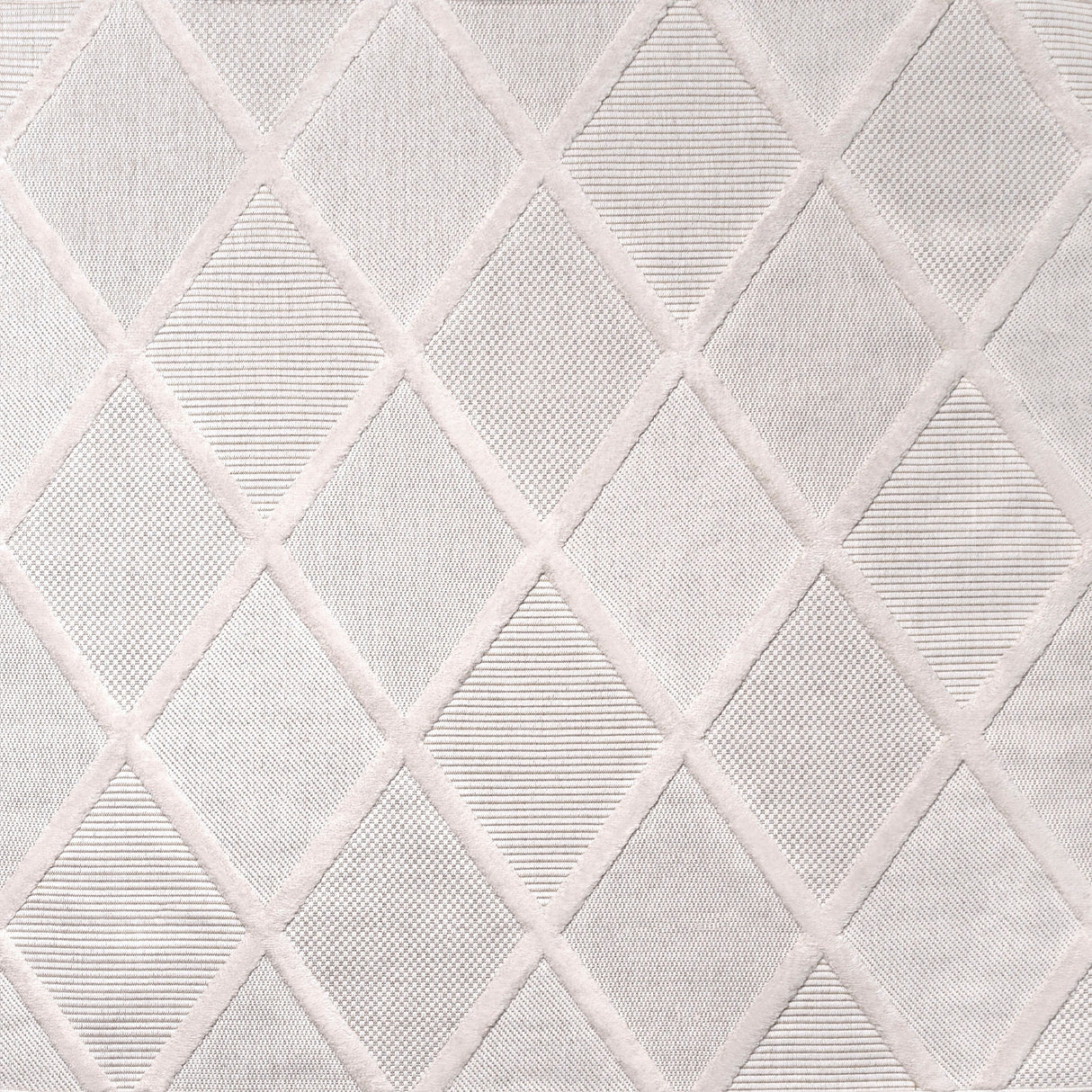 Salines Diamond Trellis Square Indoor/Outdoor Area Rug