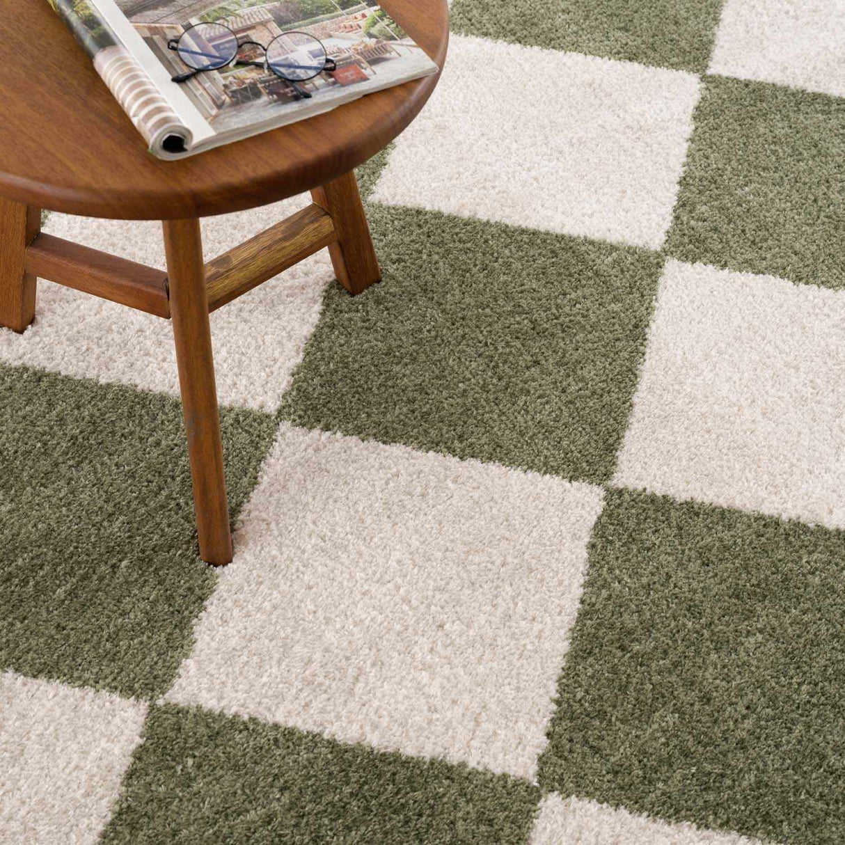 Arilla Green Washable Diamond Area Rug