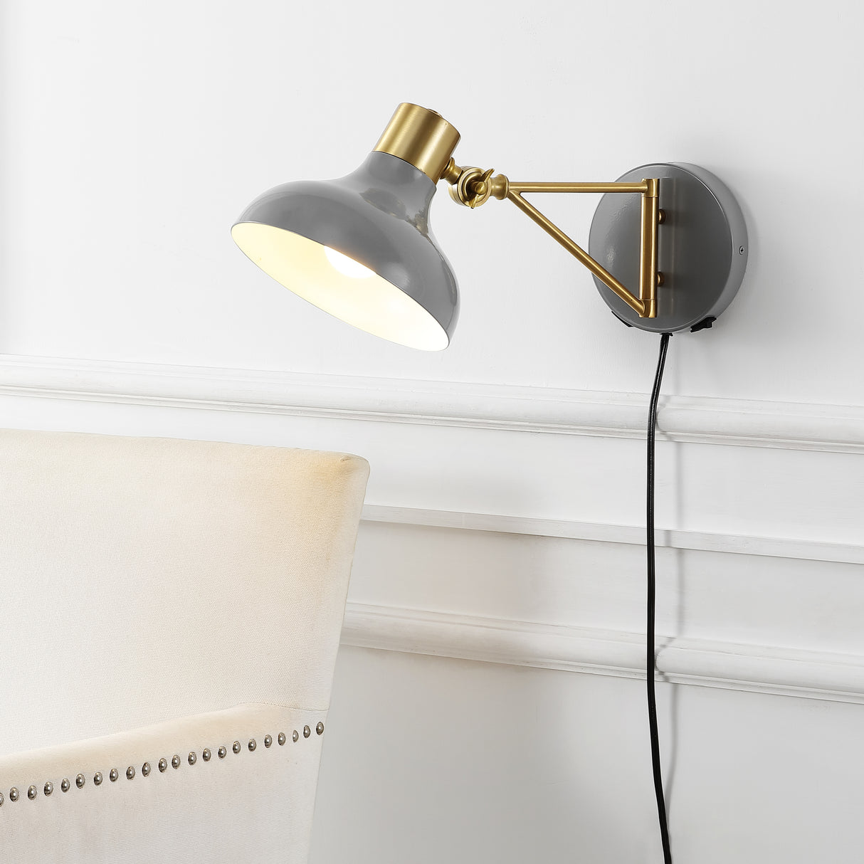Lynn Swing Arm 1-Light Modern Midcentury Iron USB Charging Port LED Sconce