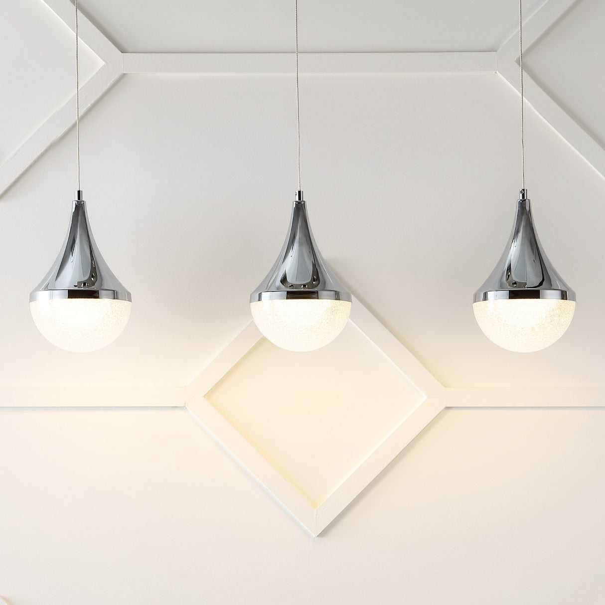 Elyse 3-Light Modern Mid-Century Iron/Acrylic Integrated Linear LED Pendant