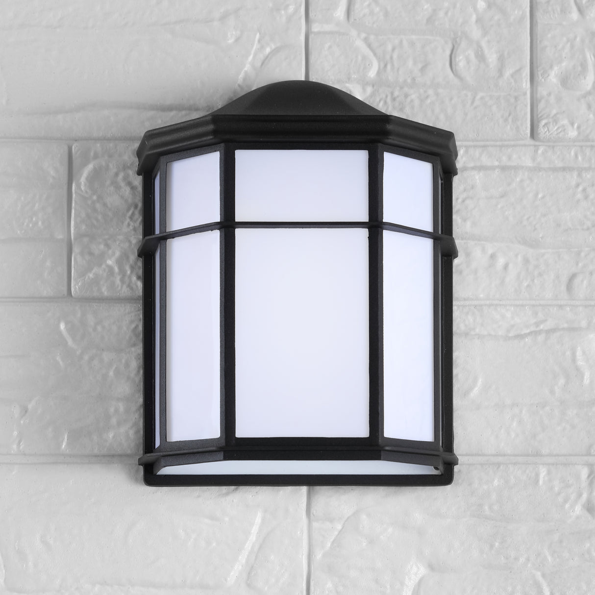 Henry-Outdoor-Frosted-Acrylic/Metal-Integrated-LED-Wall-Sconce-Wall-Sconces