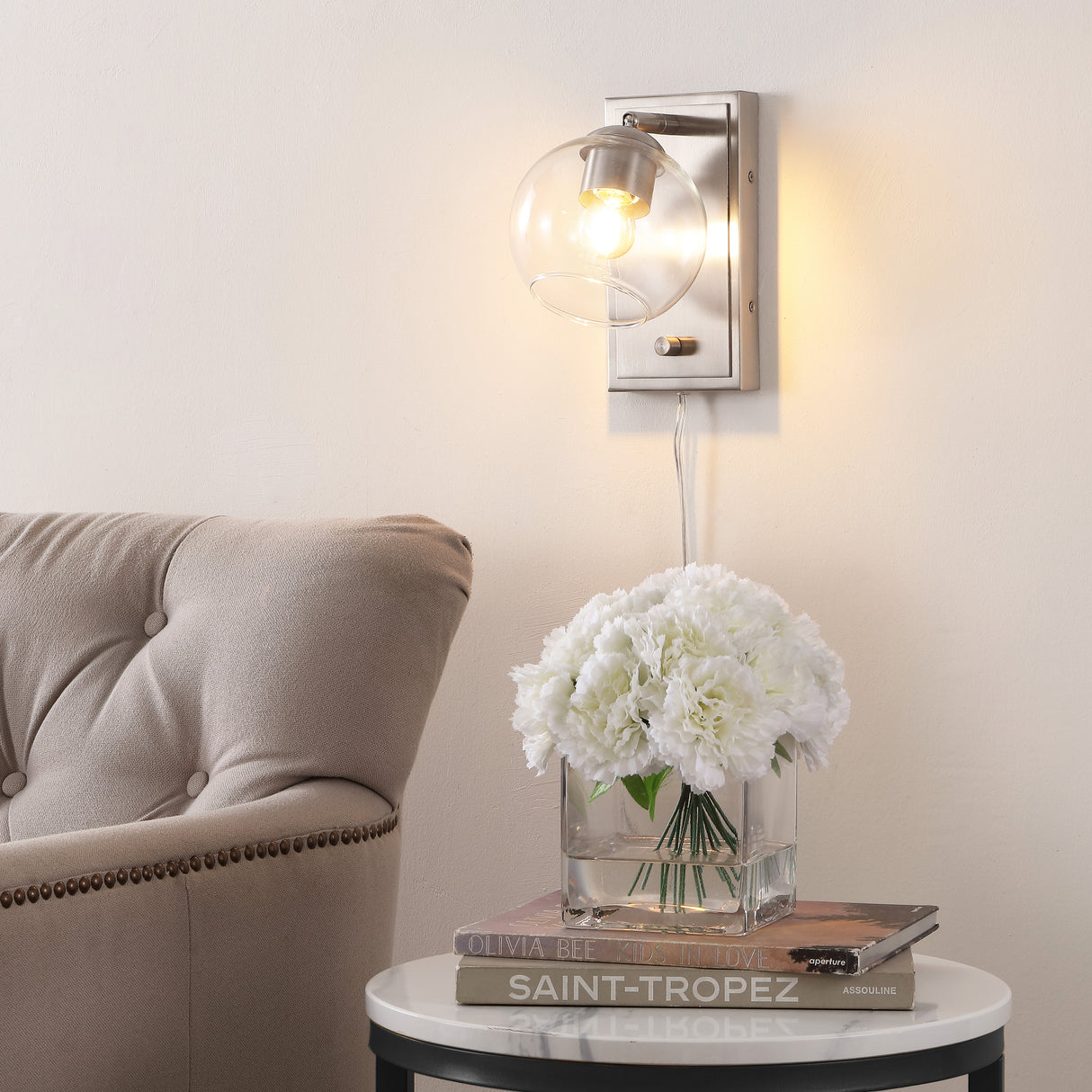 Hugo 1-Light Minimalist Modern Plug-In or Hardwired Adjustable Iron LED Wall Sconce with Rotary Dimmer