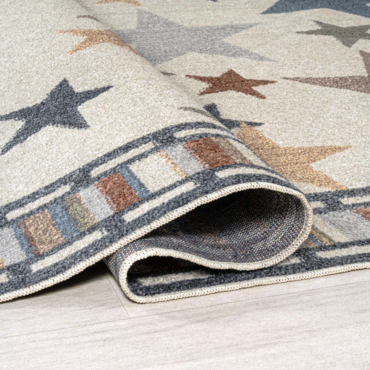 Star Gazer Geometric Machine-Washable Area Rug