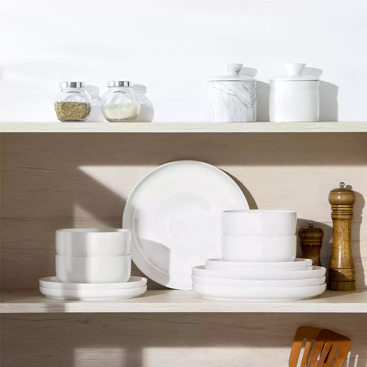 Luna Marble Pink 24 Piece Dinnerware Set for 8