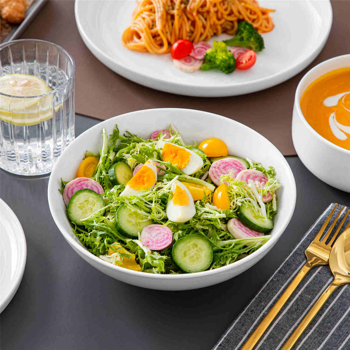 Luna 16 Piece Dinnerware Set