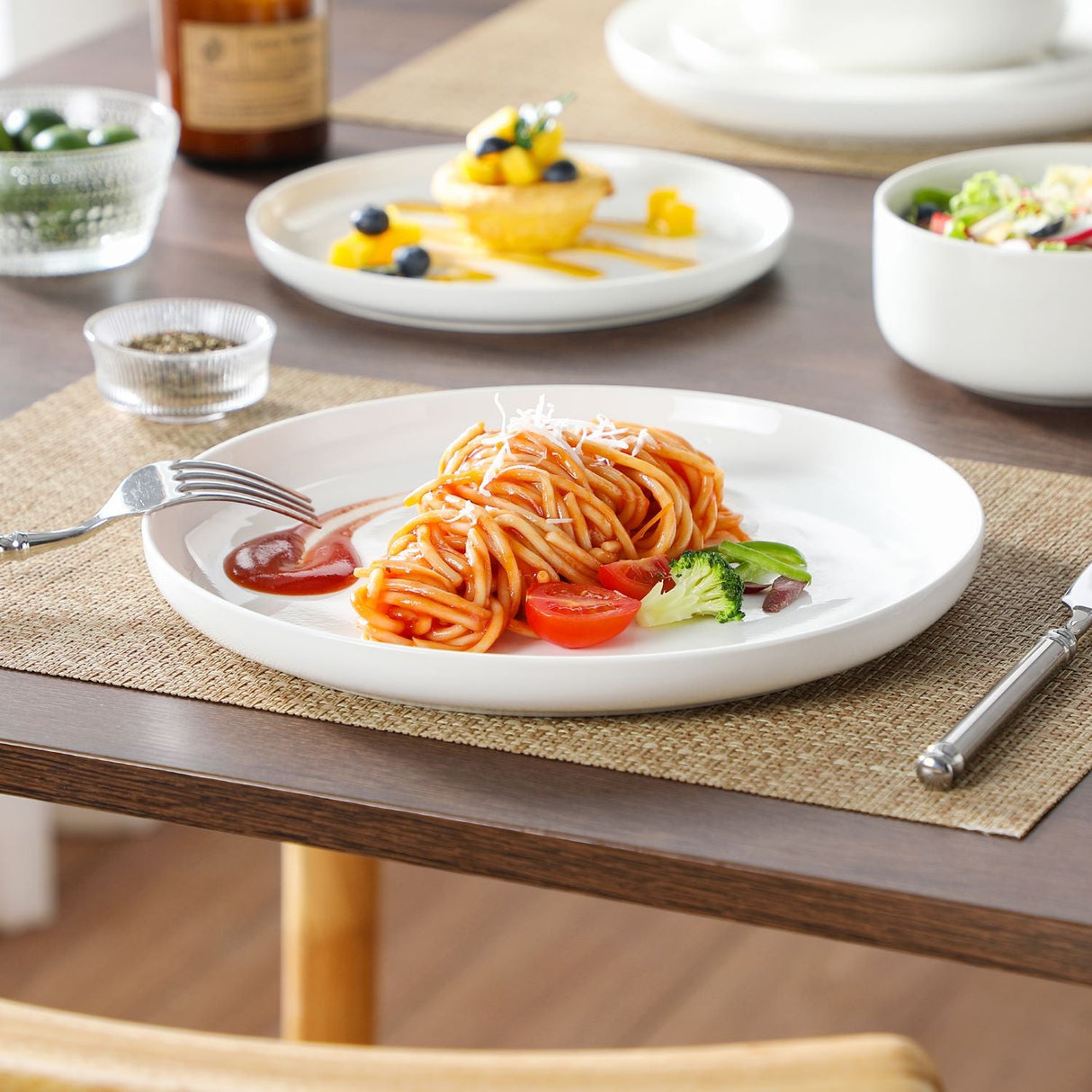 Luna 18 Piece Dinnerware Set for 6