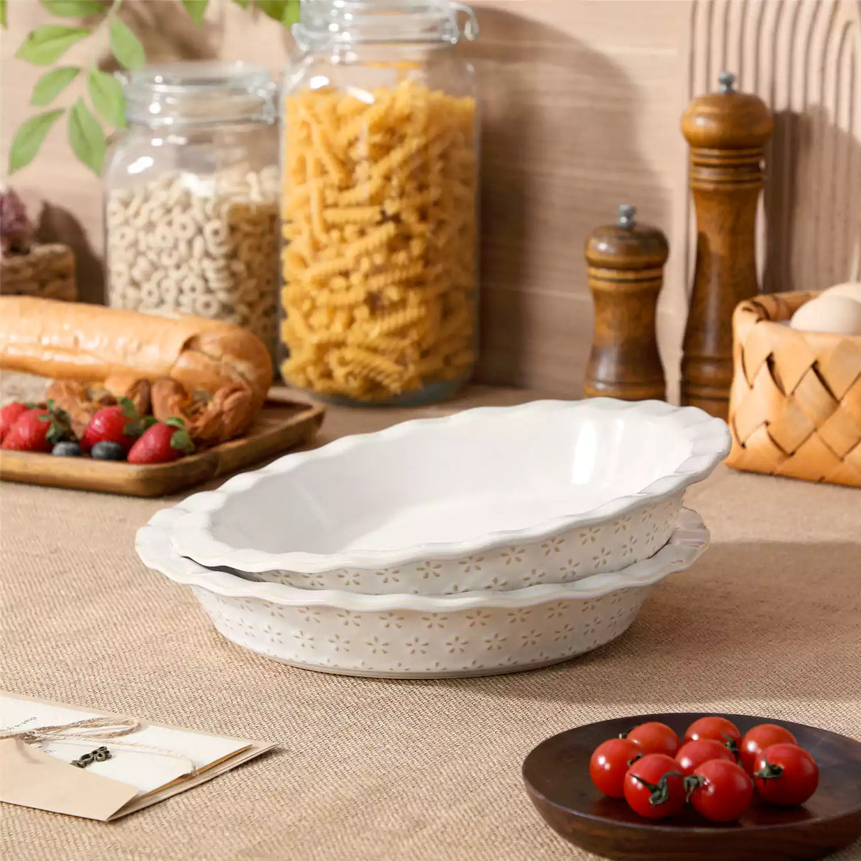Lydia Fluted Pie Pan Stoneware Baking Dish