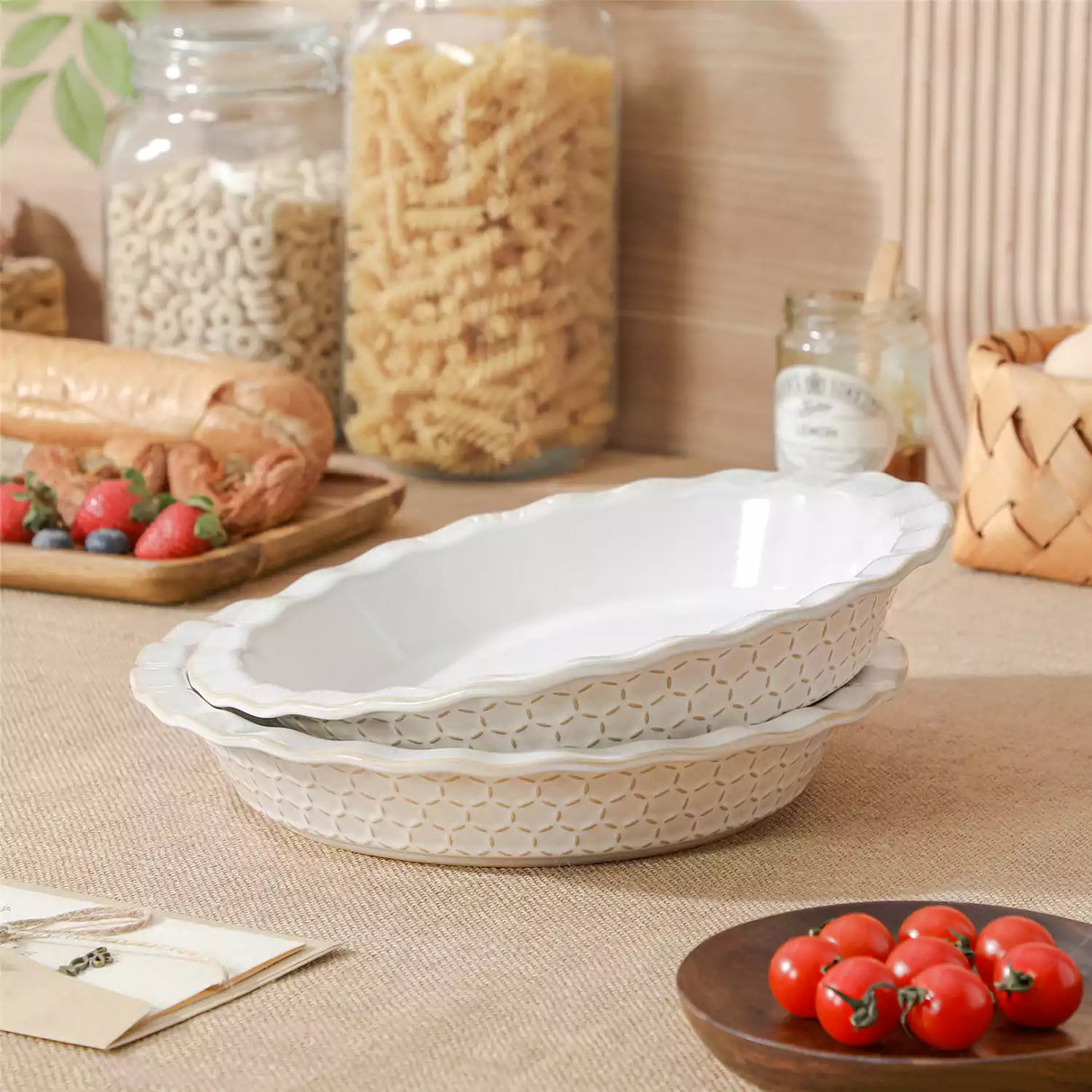 Lydia Fluted Pie Pan Stoneware Baking Dish