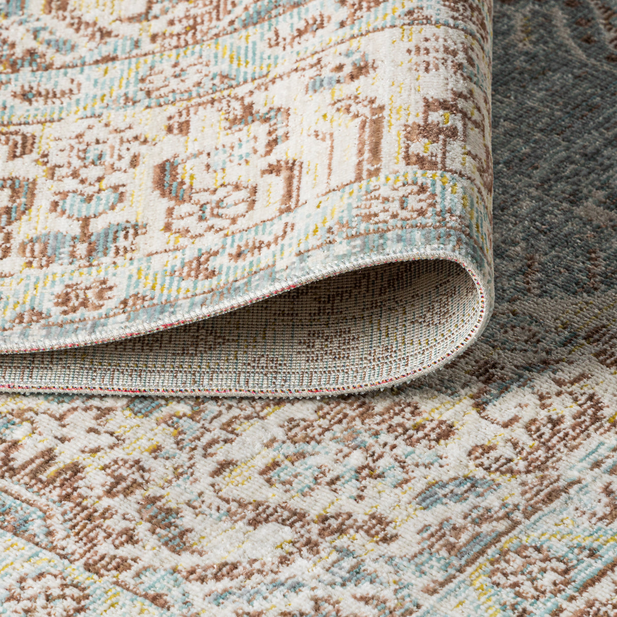 Lila Modern Tribal Medallion Runner Rug