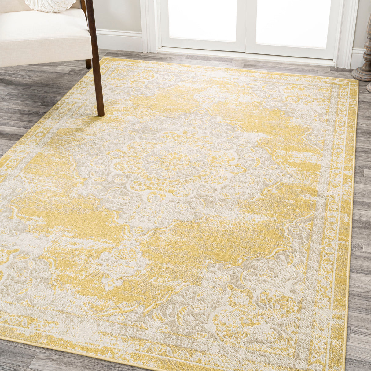 Alhambra-Ornate-Medallion-Area-Rug-Area-Rugs