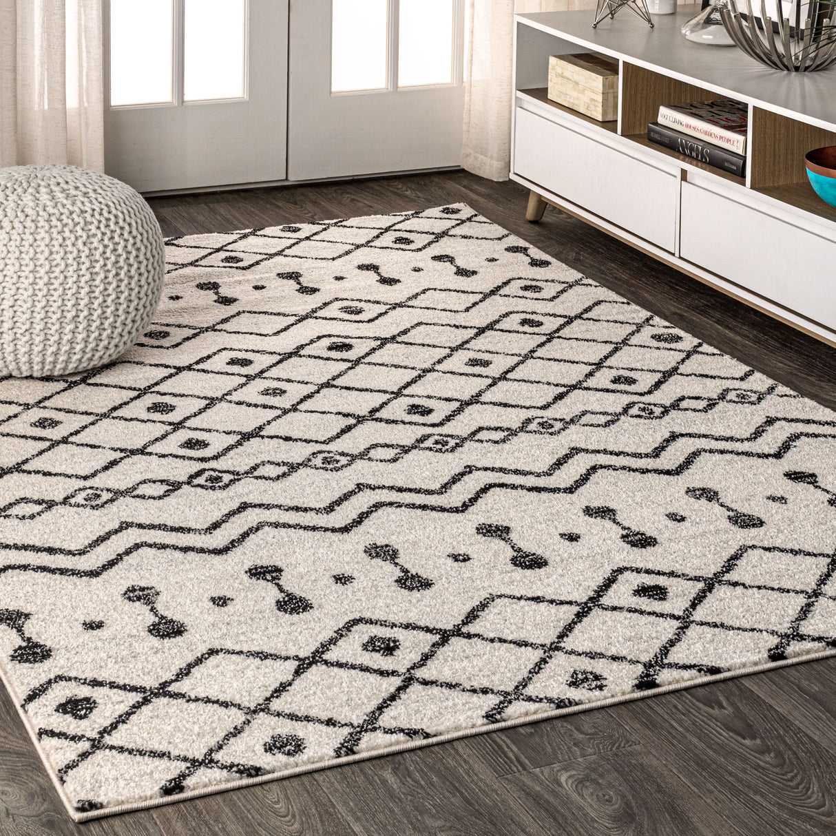 Aksil Moroccan Beni Souk Area Rug