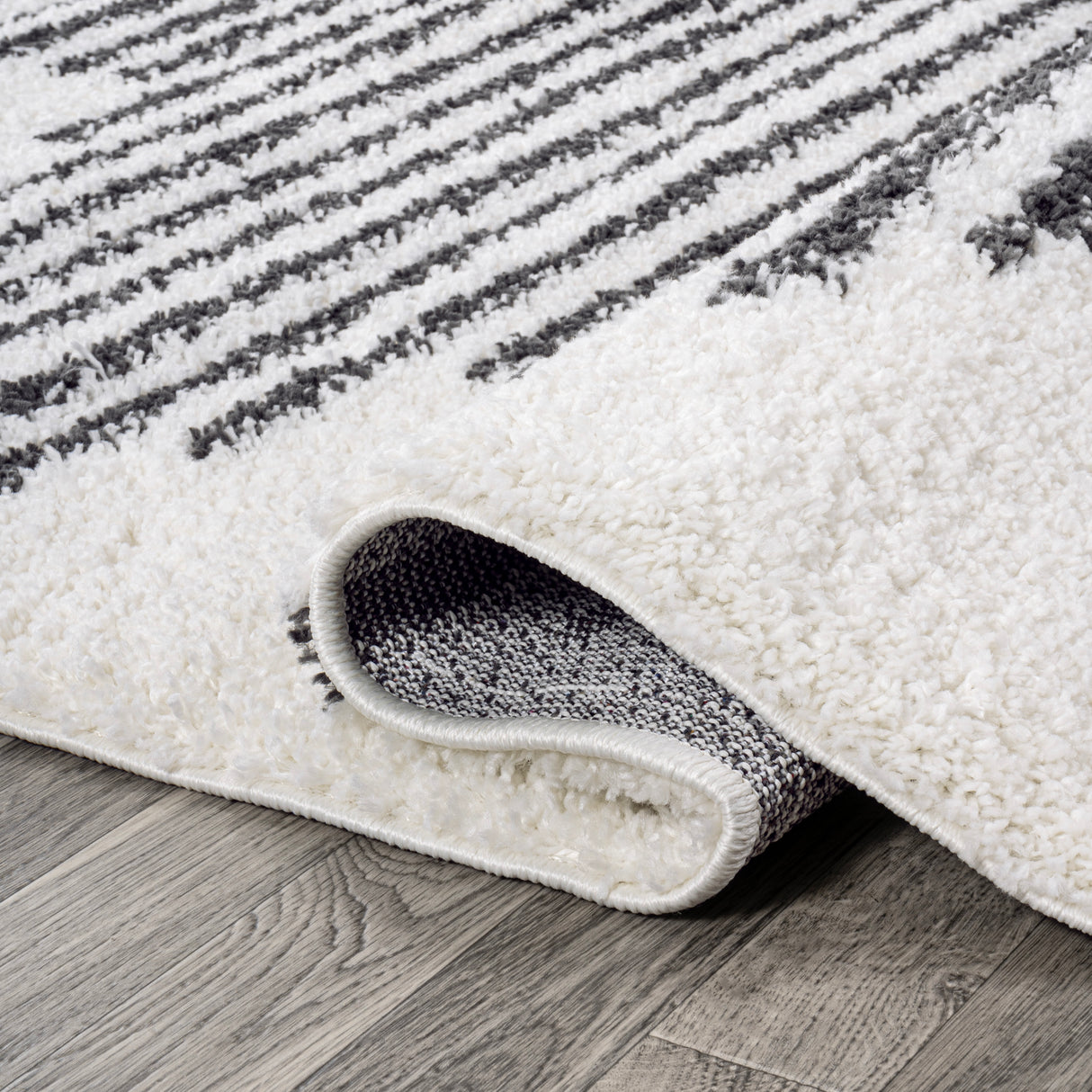Elm Diamond Stripe Geometric Shag Runner Rug