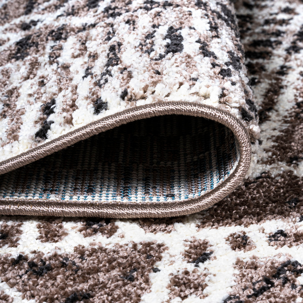 Tayri Modern Tribal Geometric Runner Rug