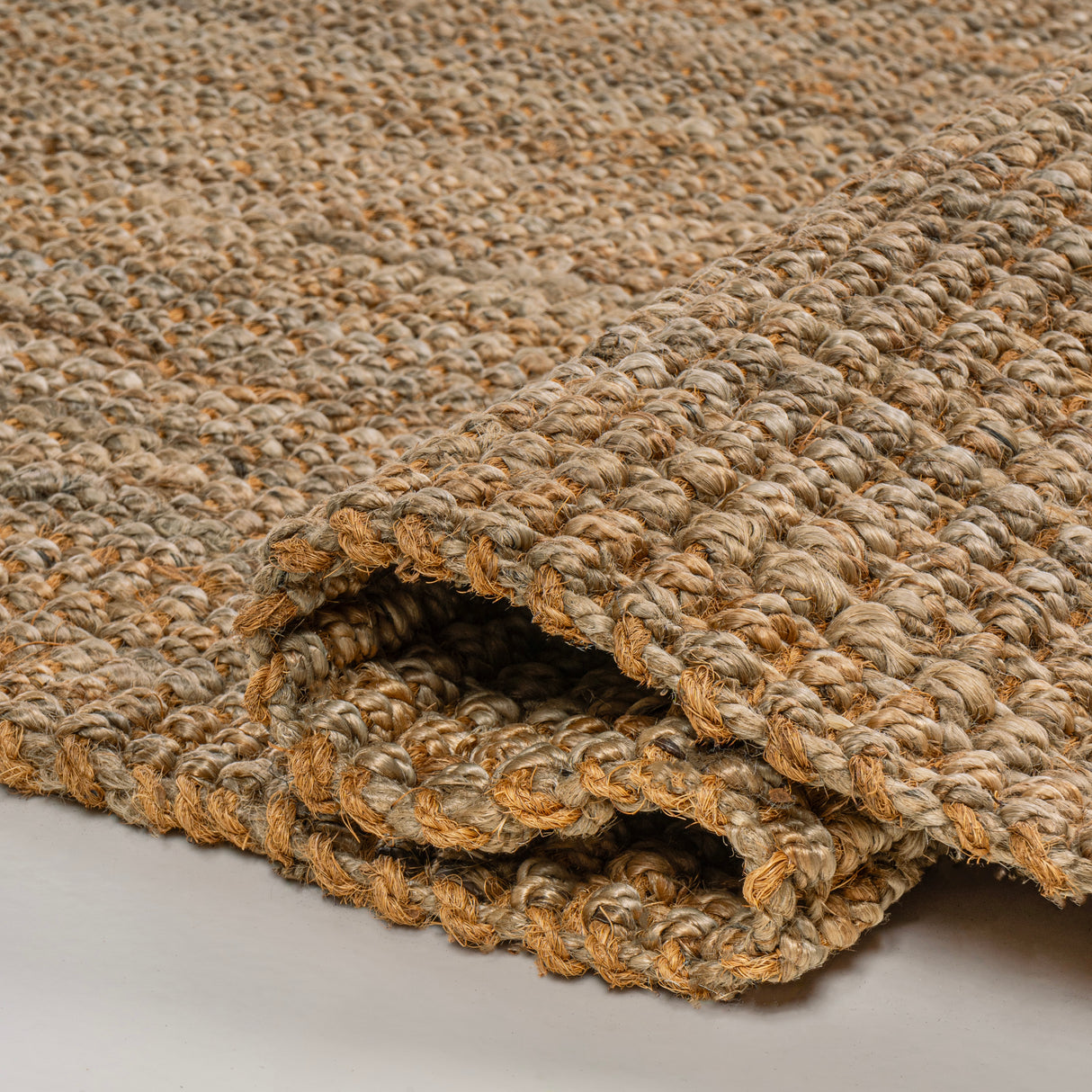 Biot Traditional Rustic Handwoven Jute Solid Runner Rug