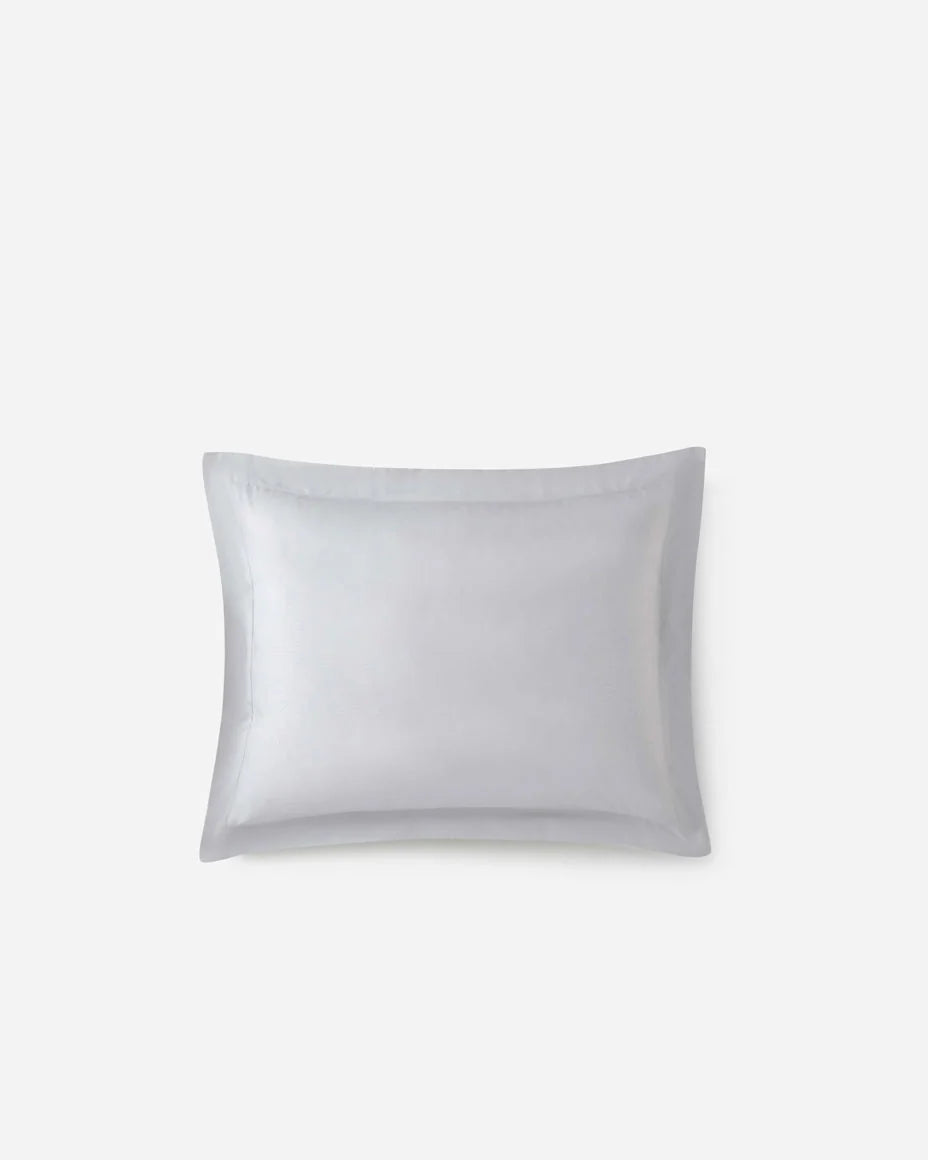 Premium Lumière Sham Set