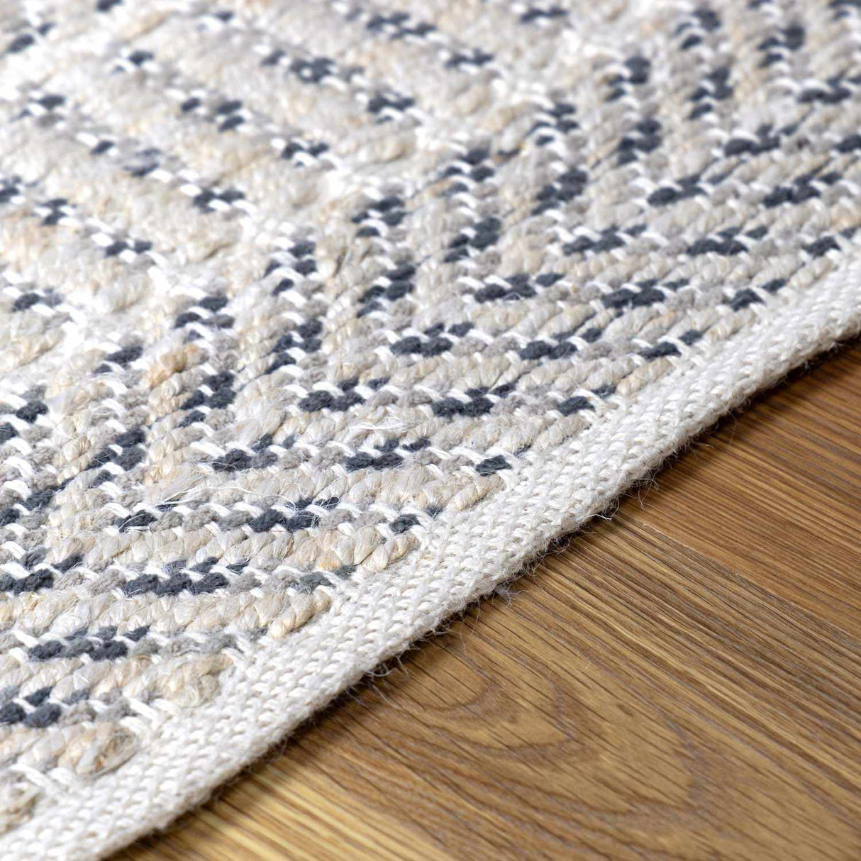 Pleak Handmade Jute Area Rug - Clearance