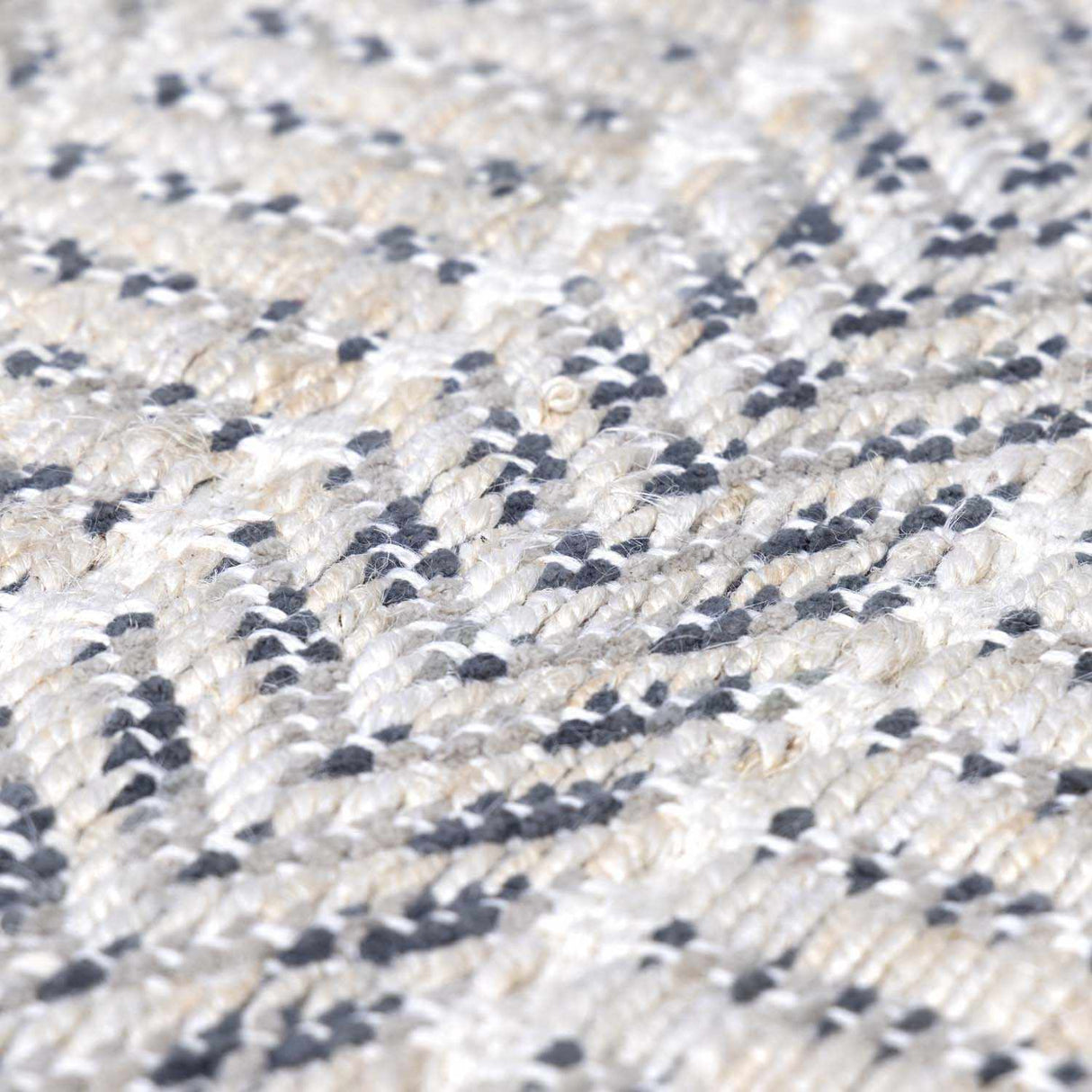 Pleak Handmade Jute Area Rug - Clearance