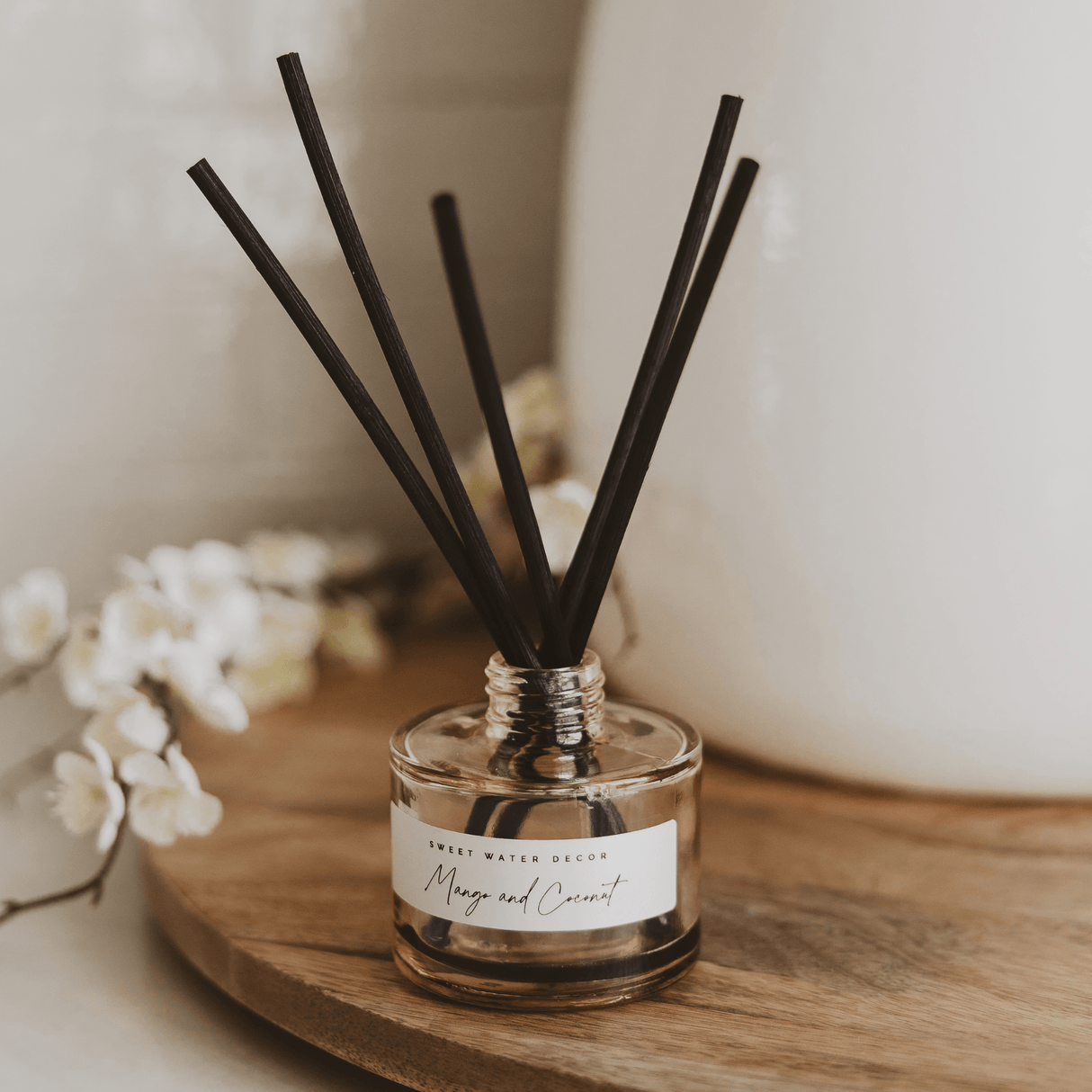 Mango-and-Coconut-Tinted-Glass-Jar-Reed-Diffuser-Reed-Diffusers