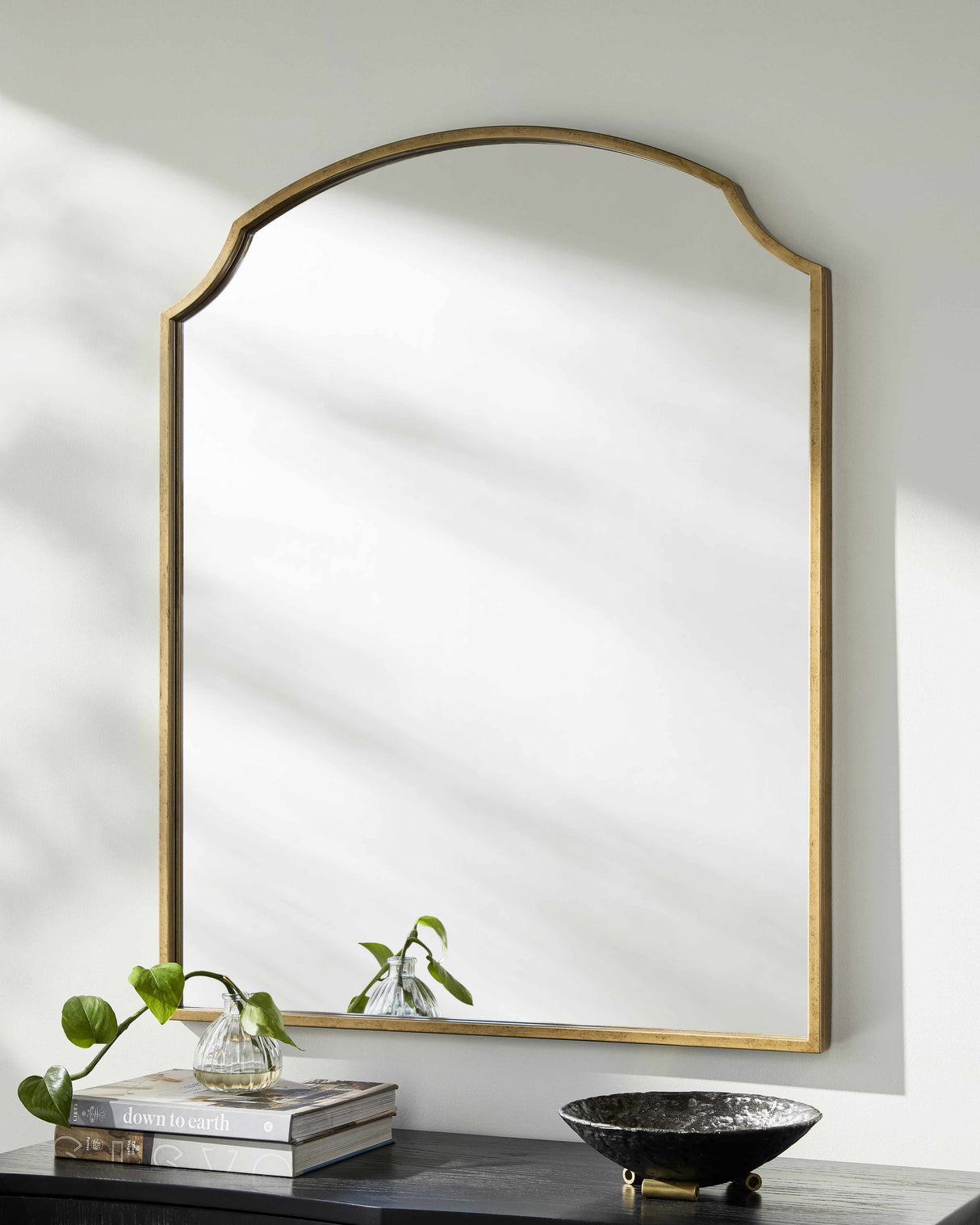 Catai Gold Mirror with Iron Base